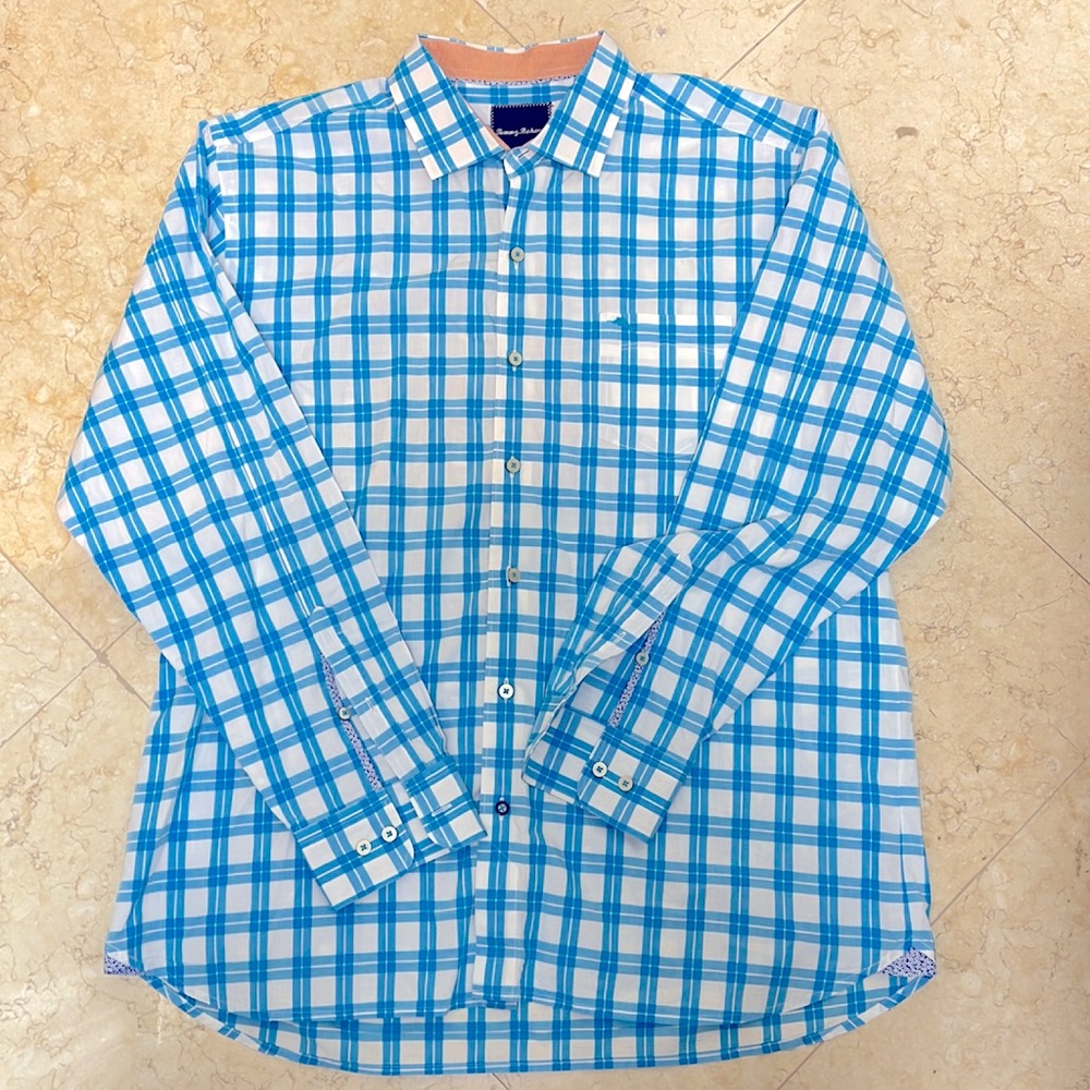 EUC TOMMY BAHAMA